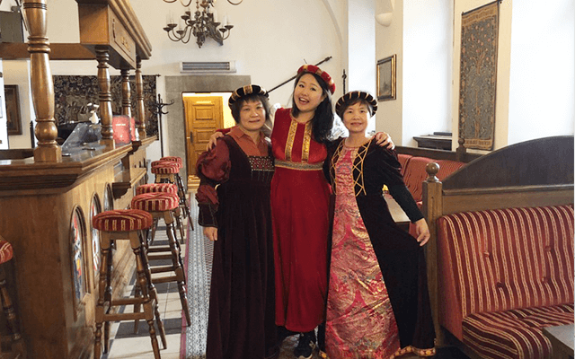 創意奧地利捷克真善美湖區慕夏美術館卡夫卡文學經典美食12天