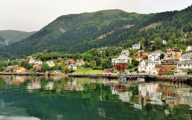 創意北歐三國＋冰島～ 水彩峽灣北大西洋景觀大道孟克美術館15日
