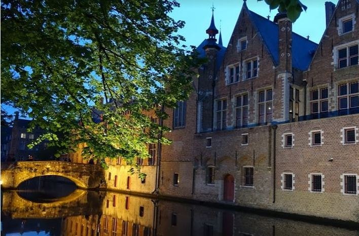 創意荷比盧~ 莫澤河特麗爾羊角村北海原野蒸汽火車彩繪12日